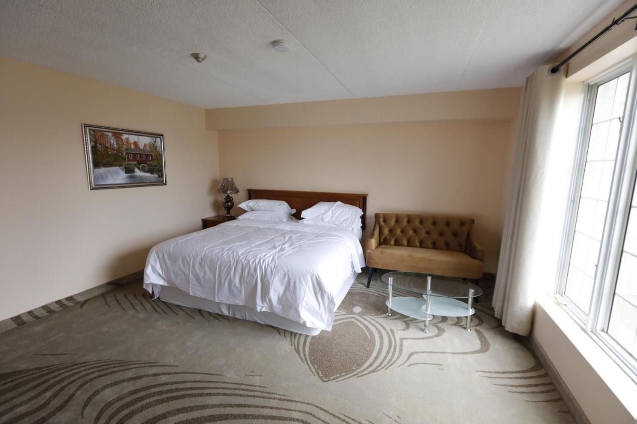 Hotel Fullerton Manor 3*